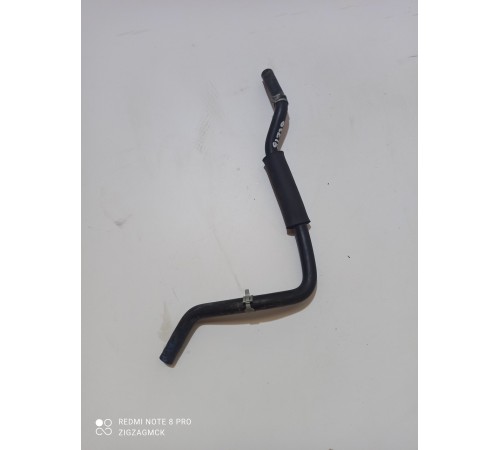 Патрубок вентиляции картера двигателя