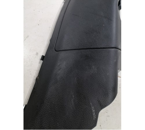 Обшивка багажника правая верхняя