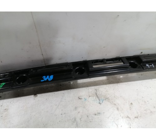 Кронштейн заднего бампера