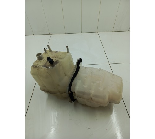 Бачок расширительный