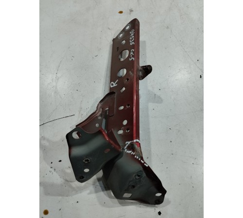 Кронштейн(крепление) кузова правый