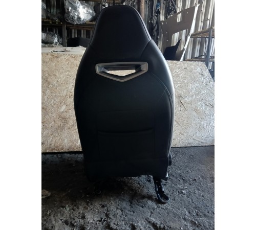 Сиденье переднее правое