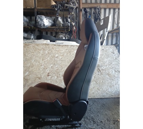 Сиденье переднее правое