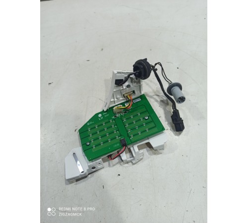 Плата заднего левого фонаря