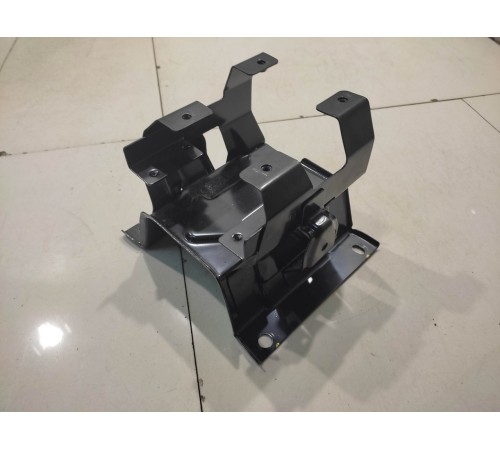 Кронштейн центральной консоли