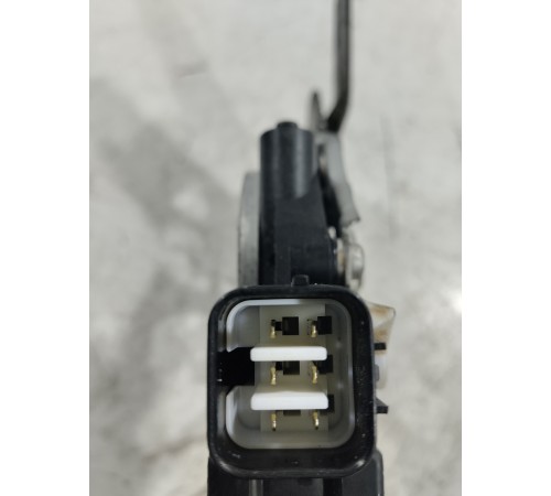 Стеклоподъемник (задний левый)