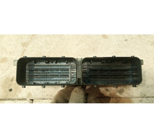 Блок управления двигателем