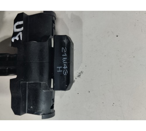 Ограничитель двери(задний правый)