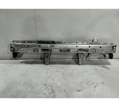 Усилитель переднего бампера