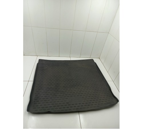 Коврик багажника резиновый