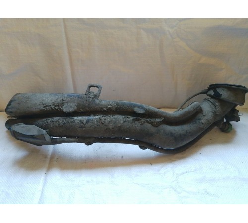 Горловина топливного бака