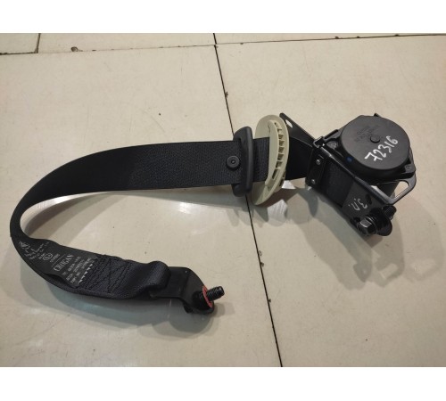 Ремень безопасности (задний, правый)