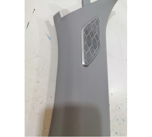 Обшивка стойки лобового стекла правая