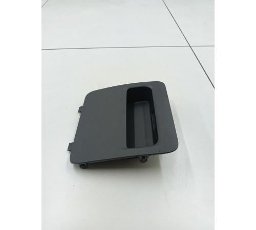 Крышка блока предохранителей