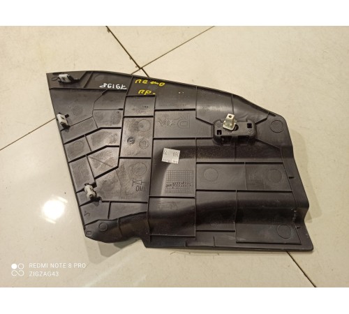 Накладка торпеды декоративная (правая)