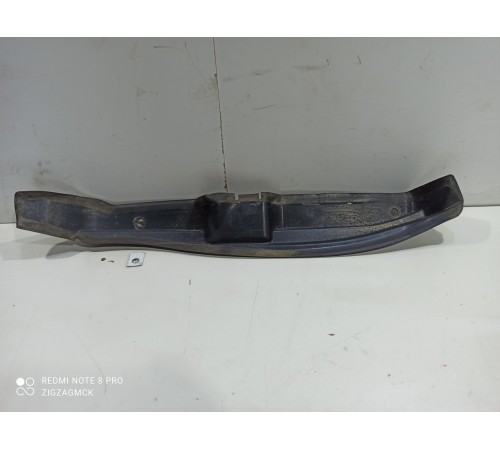 Накладка крыла(передняя правая)