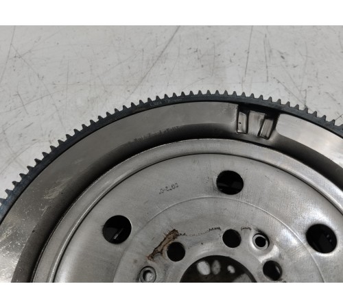 Маховик двигателя