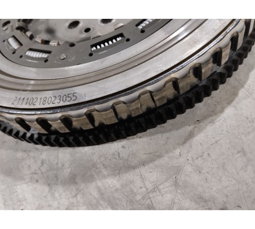 Маховик двигателя