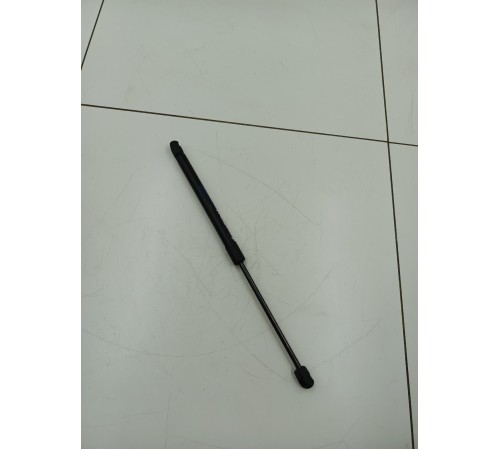 Амортизатор капота