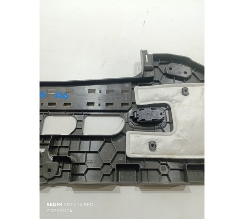 Накладка торпедо нижняя правая