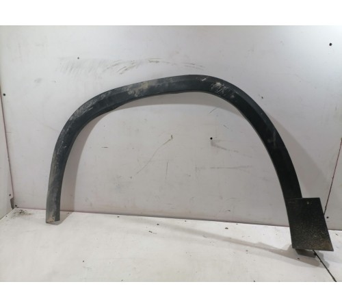 Накладка крыла передняя левая