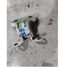 Петля двери задняя левая верхняя