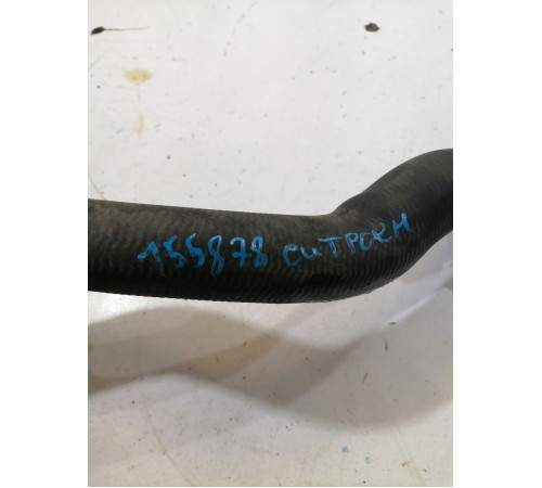 Патрубок системы охлаждения