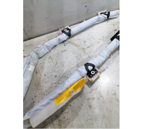 Подушка безопасности (шторка) боковая левая