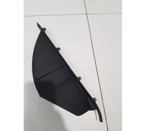 Накладка торпедо левая