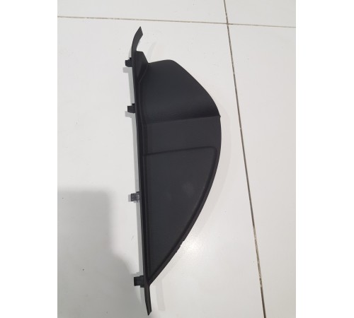 Накладка торпедо левая