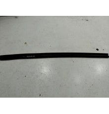 Уплотнитель стекла (передний левый внутренний)