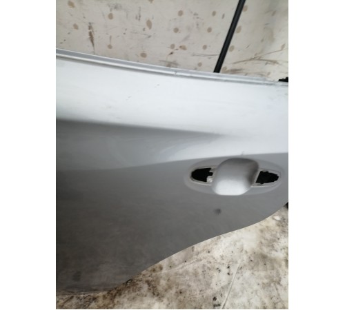 Дверь задняя левая