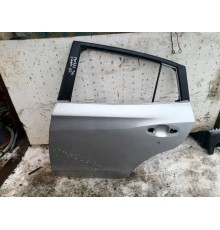Дверь задняя левая