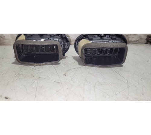 Дефлектор воздушный на торпедо к-кт