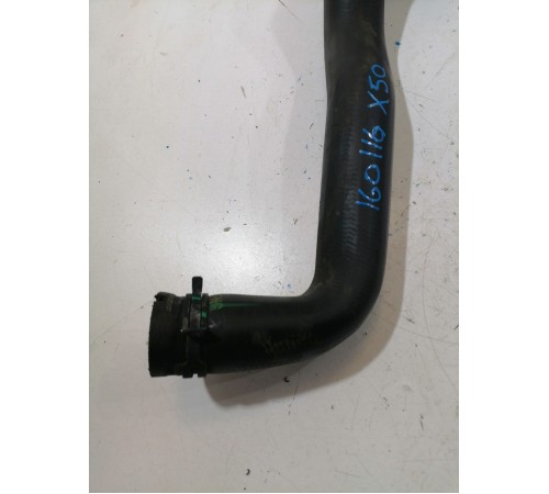 Патрубок радиатора