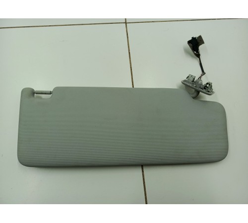 Козырёк солнцезащитный левый