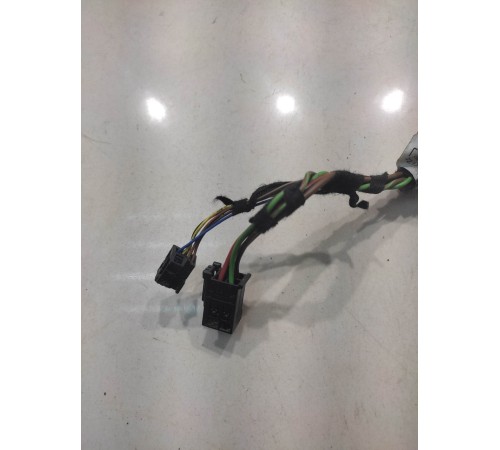 Электропроводка двери(передняя левая)