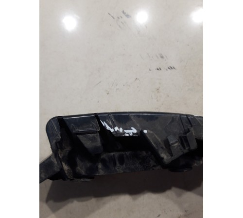 Кронштейн заднего бампера (левый)