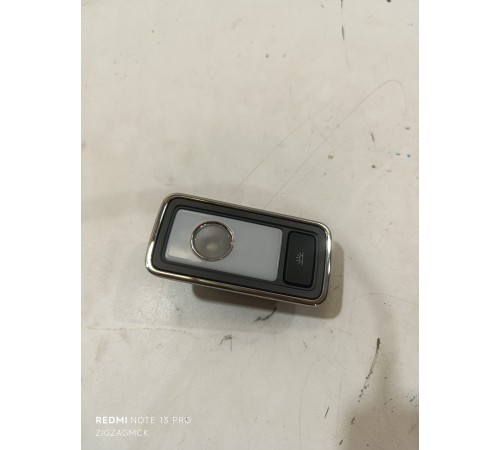 Плафон освещения салона