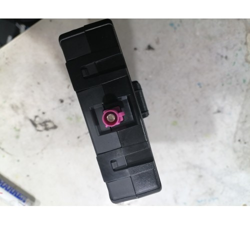 Блок управления вызовом экстренных служб SOS