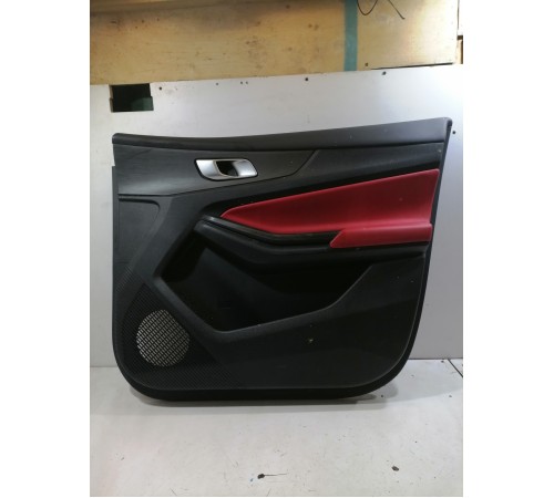 Обшивка двери передняя правая