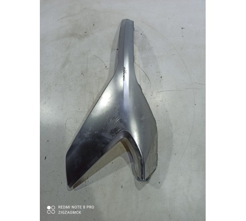 Накладка переднего бампера