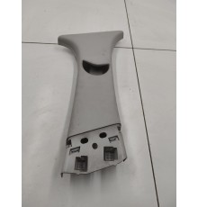 Обшивка центральной стойки правая верхняя