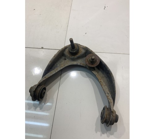 Рычаг подвески (передний, правый, верхний)