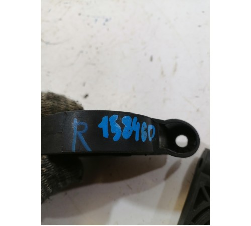 Кронштейн радиатора