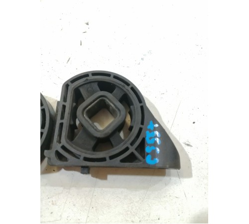 Кронштейн радиатора