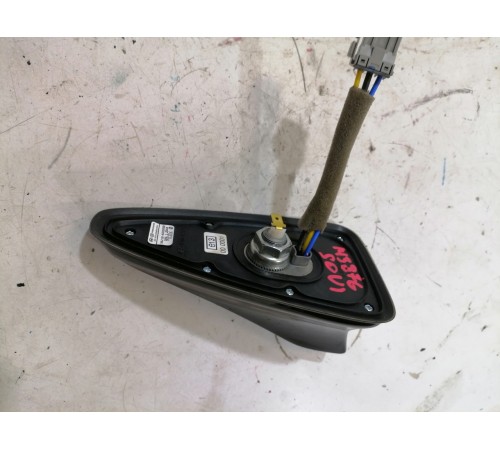 Антенна на крышу , плавник