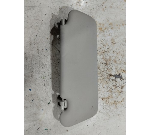 Козырек солнцезащитный левый