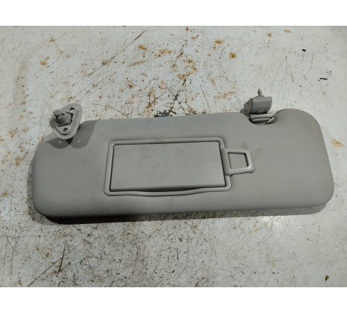 Козырек солнцезащитный левый