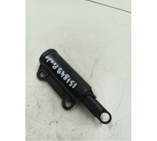 Амортизатор бардачка